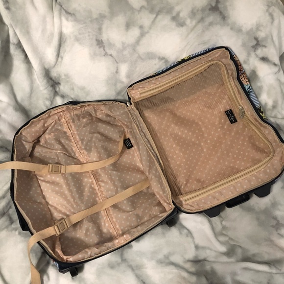 Jessica Simpson Bags Last Jessica Simpson Pineapple Stripe Luggage